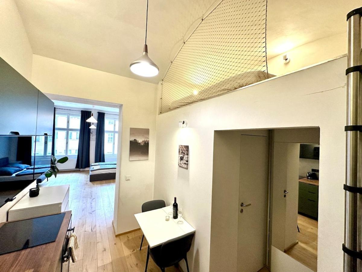 Super Superhost 5 Stars Appartamento Praga